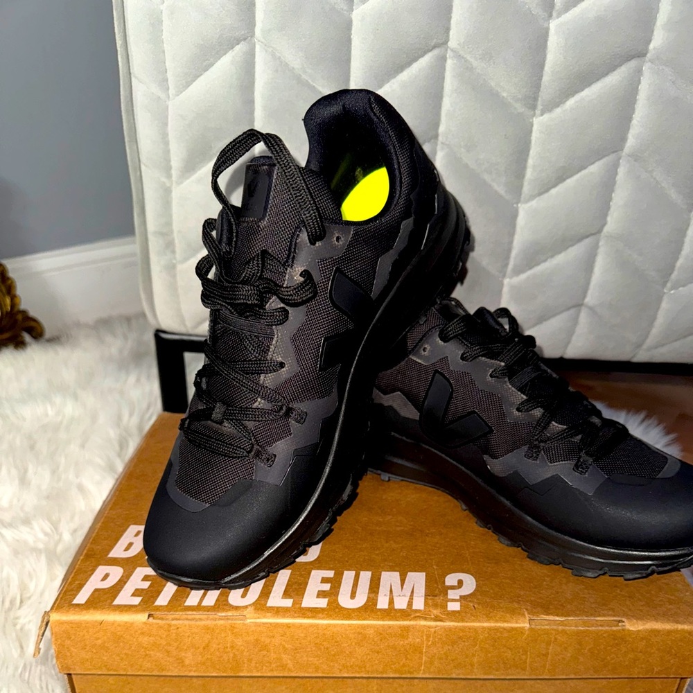 VEJA new sneakers